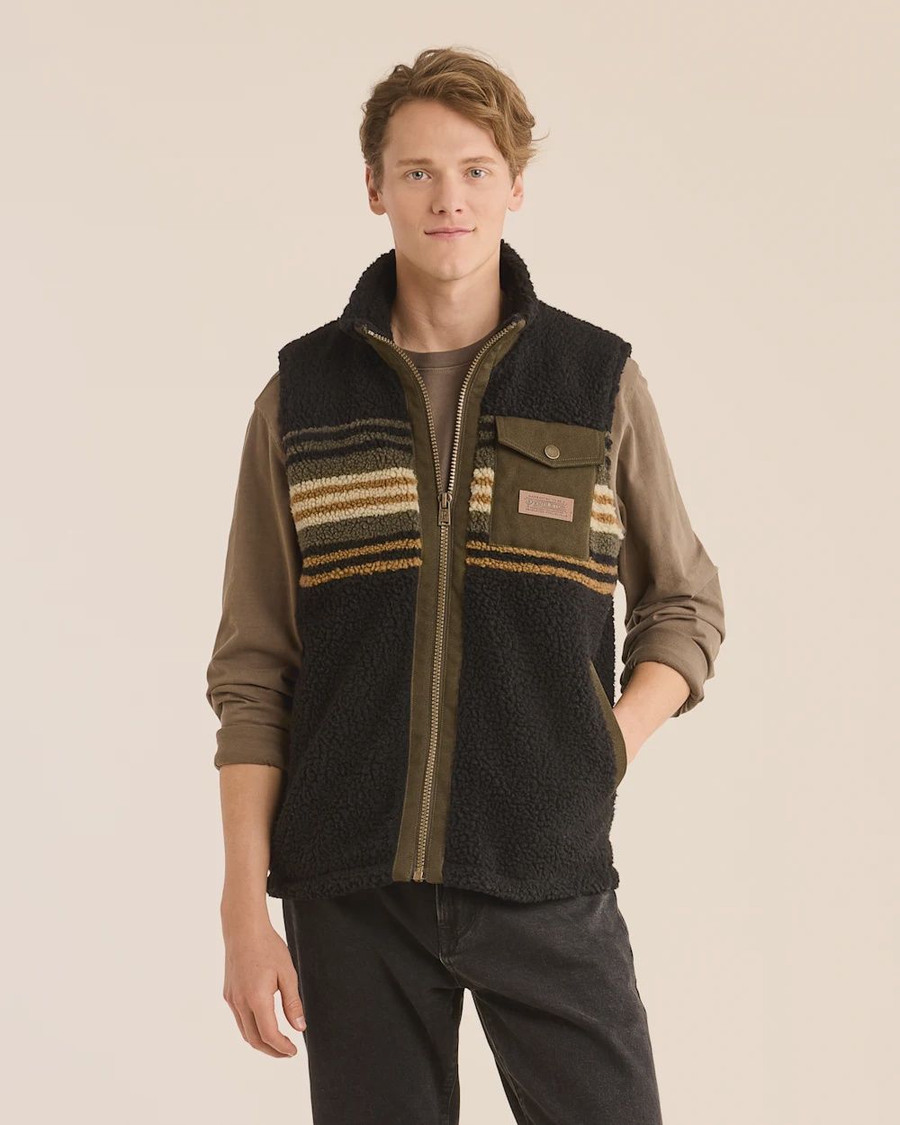 C2372-83315 MEN&#39;S PENDLETON RIDGELINE OLIVE &amp; BRONZE BERBER VEST