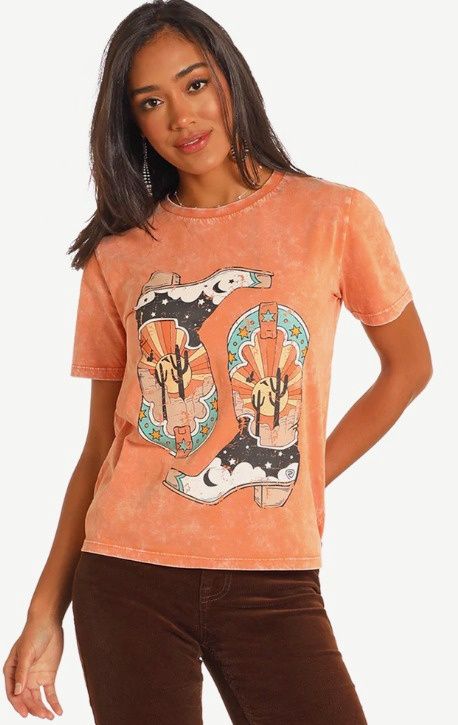 BW21T04518 WOMEN&#39;S ROCK &amp; ROLL BOOT GRAPHIC SHORT-SLEEVE TEE