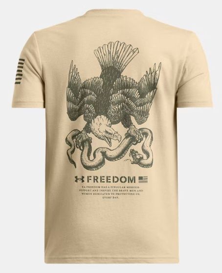 6005362-290 BOY&#39;S UNDER ARMOUR FREEDOM MILITARY SHORT-SLEEVE LOGO TEE - DESERT SAND