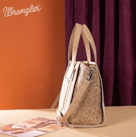 WG252-8012 WRANGLER GENUINE HAIR-ON COWHIDE WIDE TOTE / CROSSBODY - TAN