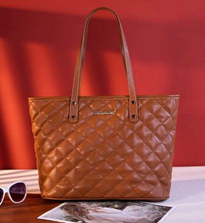 MWC-084B MONTANA WEST QUILTED CARRY-ALL TOTE - BROWN