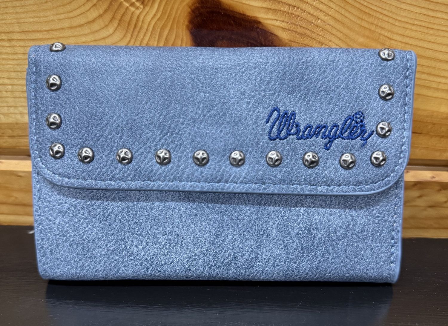 WG89-W001 WRANGLER ACCENTS TRI-FOLD KEY CHAIN WALLET - DENIM BLUE