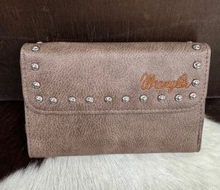 WG89-W001 WRANGLER ACCENTS TRI-FOLD KEY CHAIN WALLET - BROWN