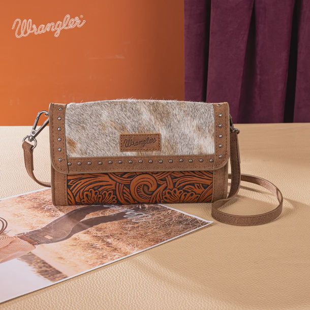 WG252-C012BR WRANGLER GENUINCE COWHIDE WALLET / WRISTLET / CROSSBODY