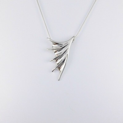 Flutterby Large Pendant