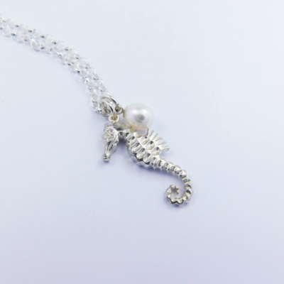 Oceanwave Seahorse & Pearl