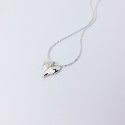 Silken Mini Leaf Pendant