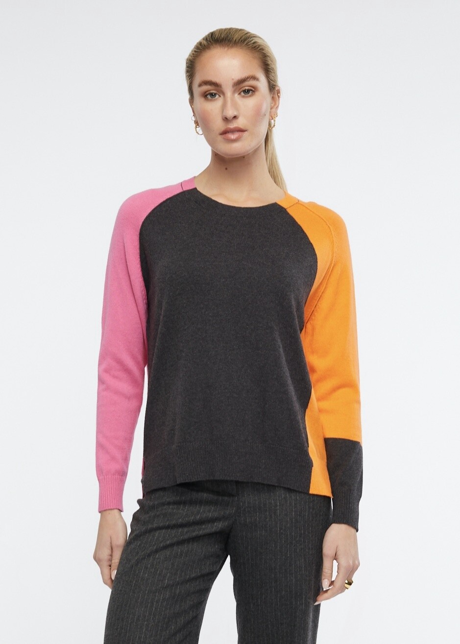 COLOUR BLOCK JUMPER - CHARCOAL