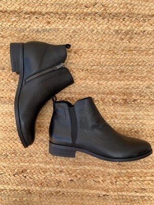 INFLICT LEATHER BOOT - BLACK