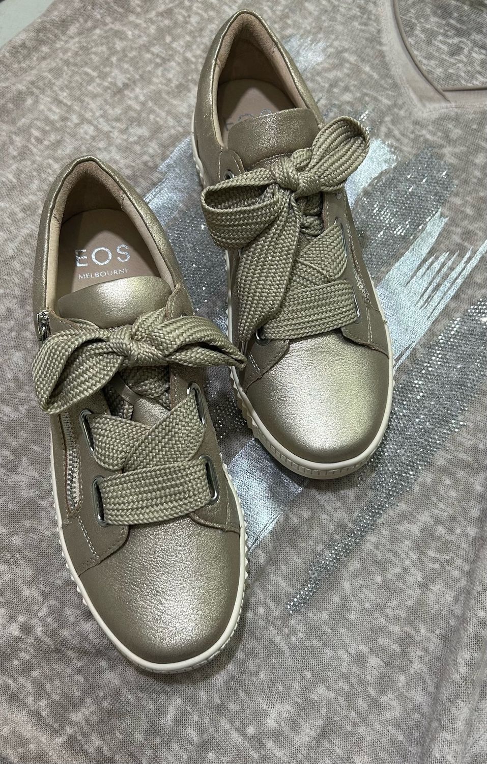 JOVI LEATHER SNEAKER - CHAMPAGN