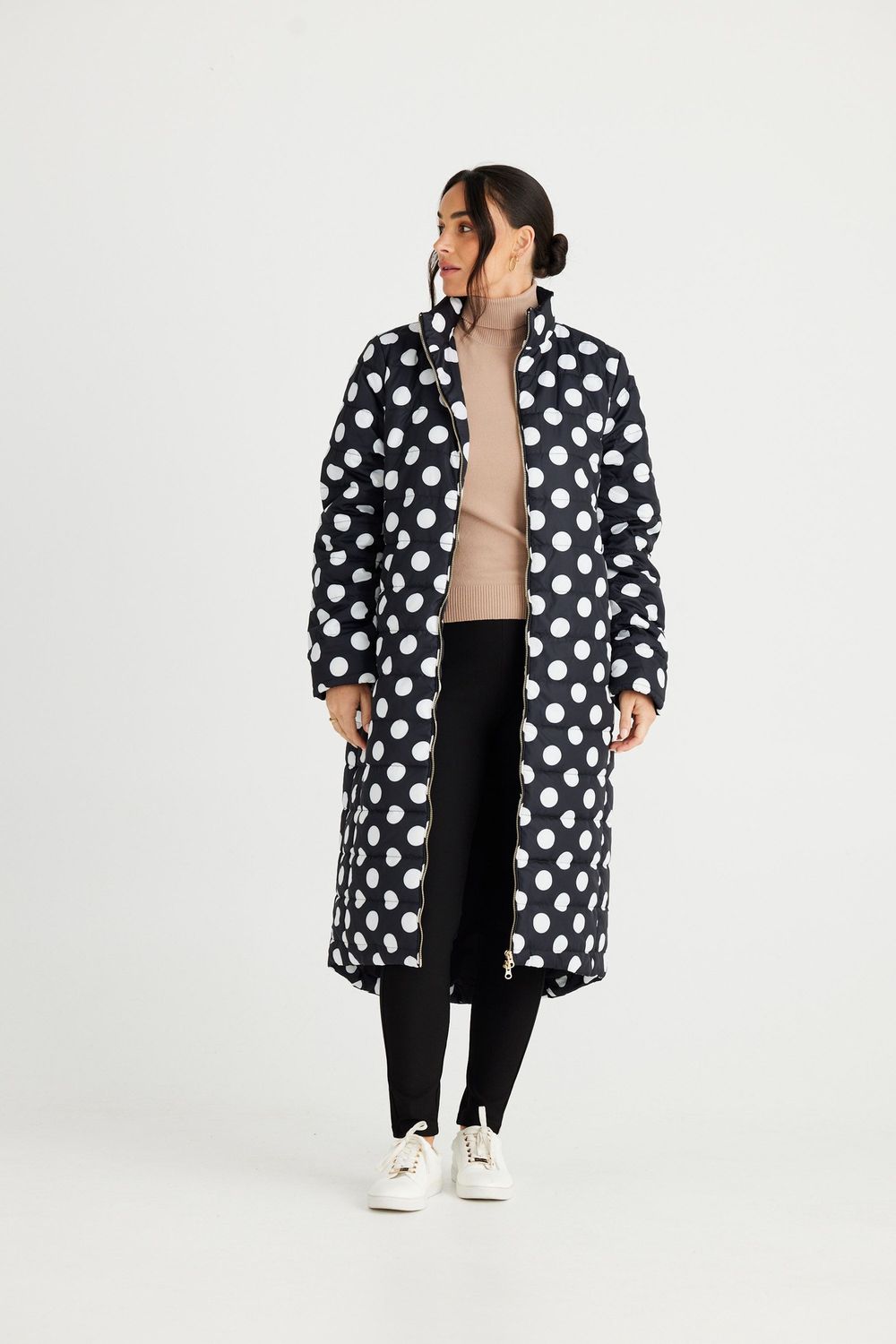 WHISTLER LONG PUFFER - BLK&amp;WHT SPOT