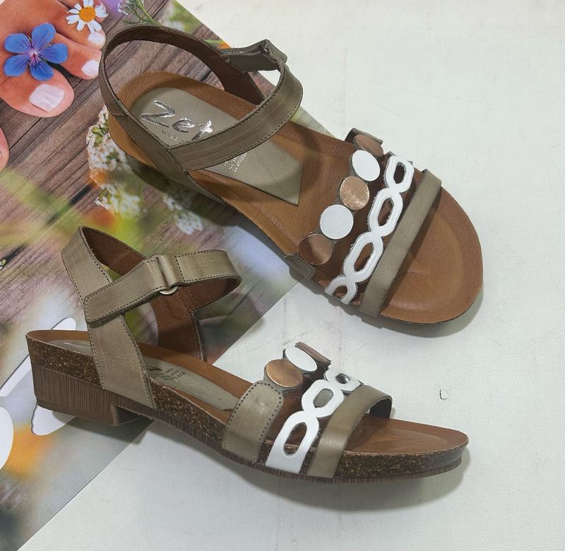 IDALIA LEATHER SANDALS - TAUPE