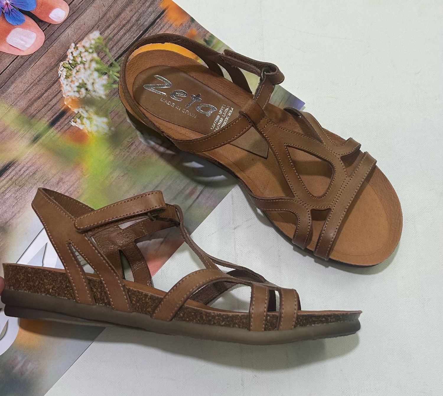 RAPT LEATHER SANDALS - CAMEL