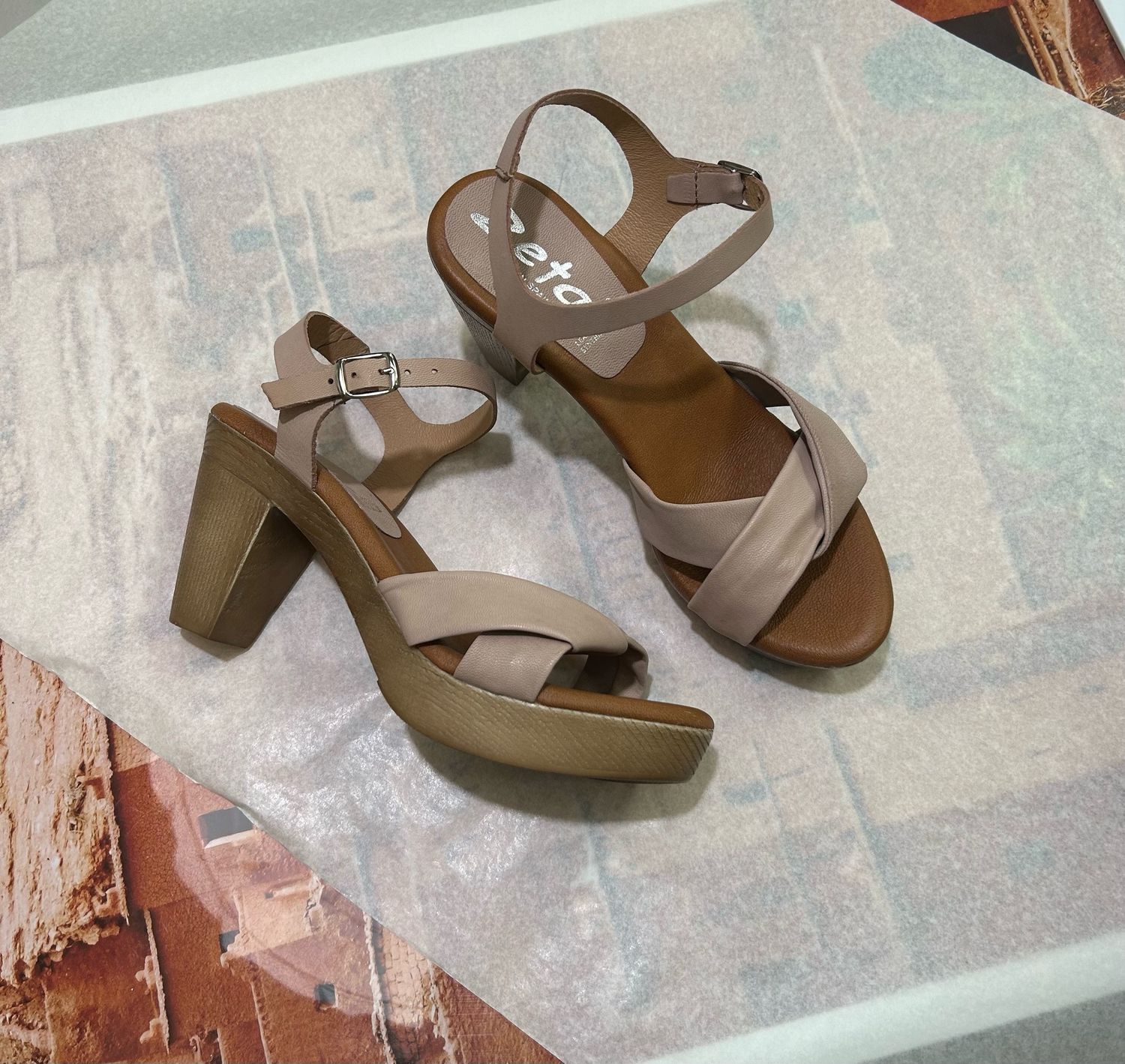 FORTUNA LEATHER SANDALS - TAUPE