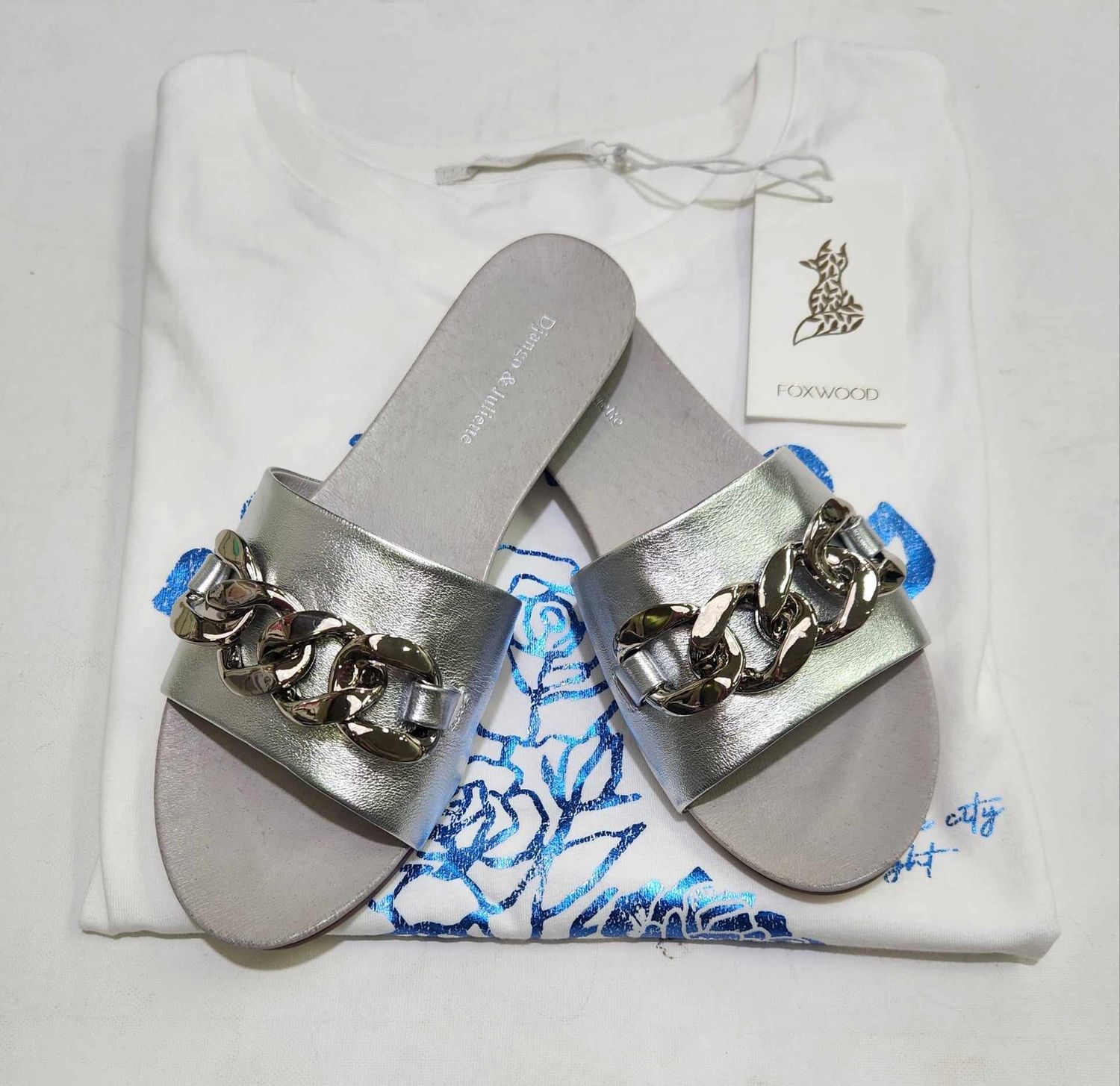 JACACIA LEATHER SLIDES - SILVER