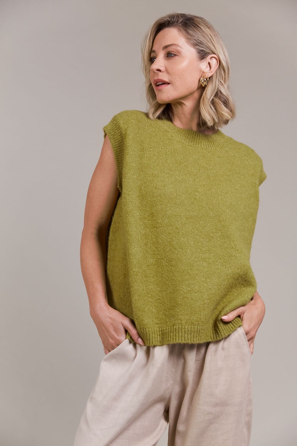 FOLIE KNIT VEST - CHARTREUSE