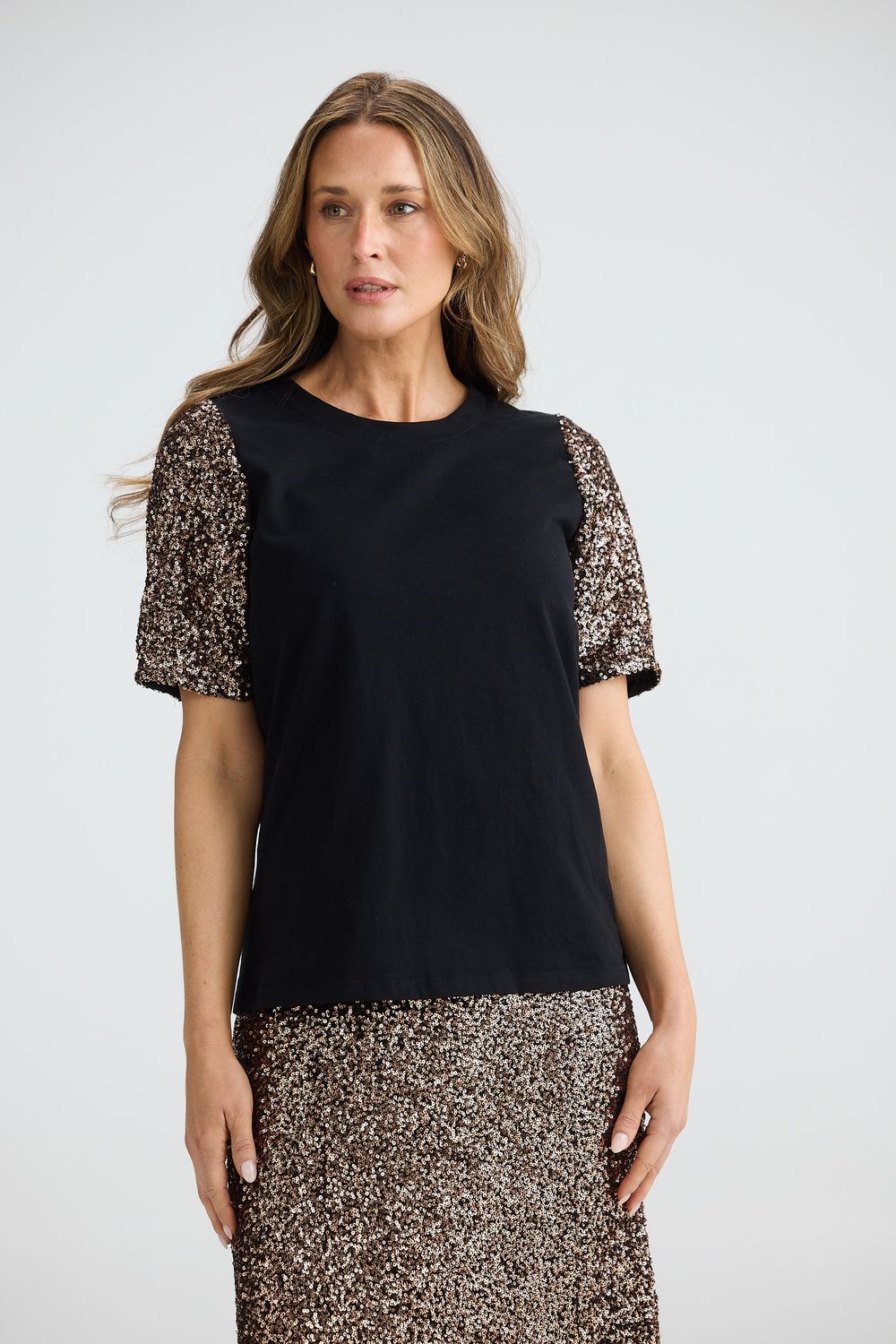 RITZ SEQUIN TEE - BLK/BRONZE