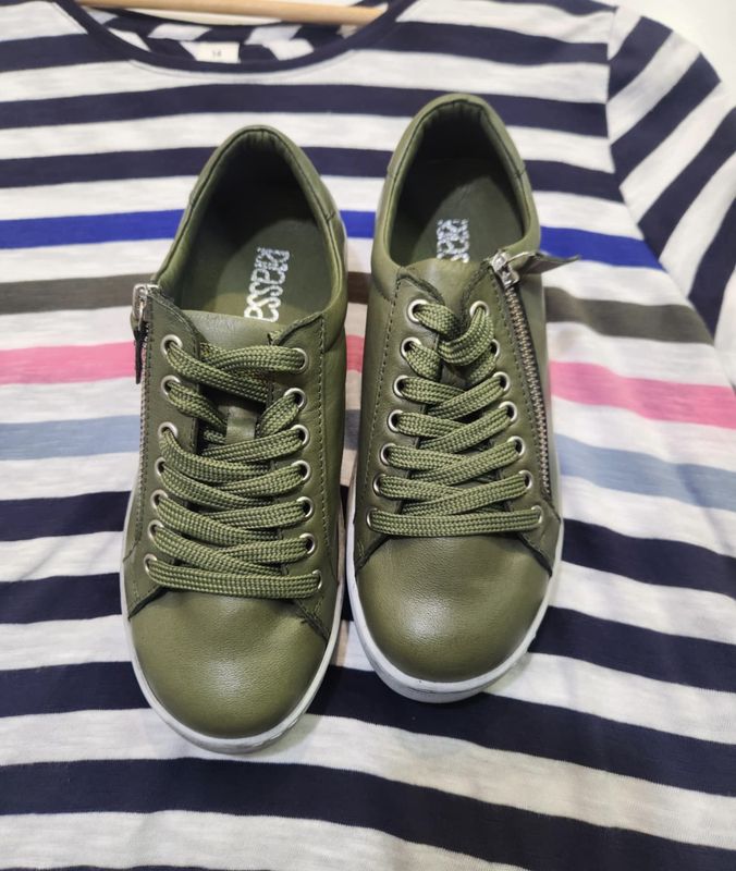 TOKEN LEATHERS SNEAKERS - OLIVE