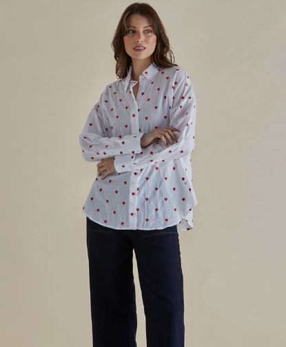 SAGE LONG SLEEVE SHIRT - WHT/RED HEARTS