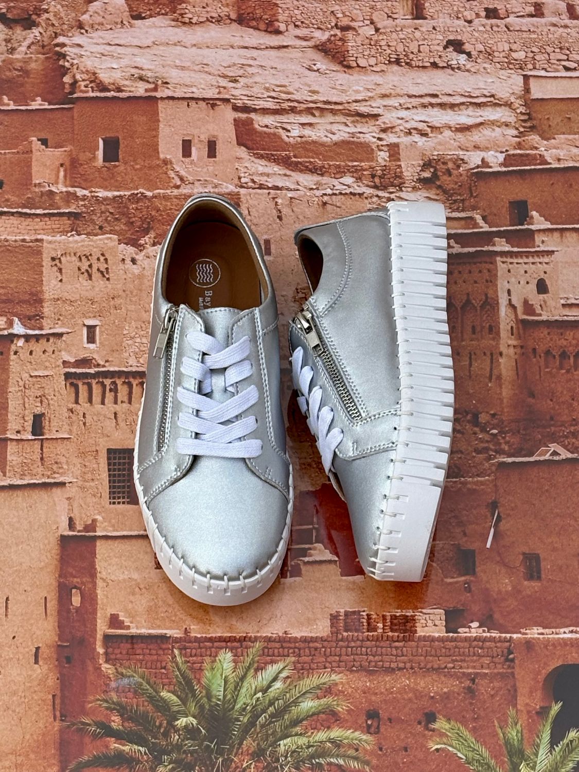 MEDUSA LEATHER SNEAKER - SILVER