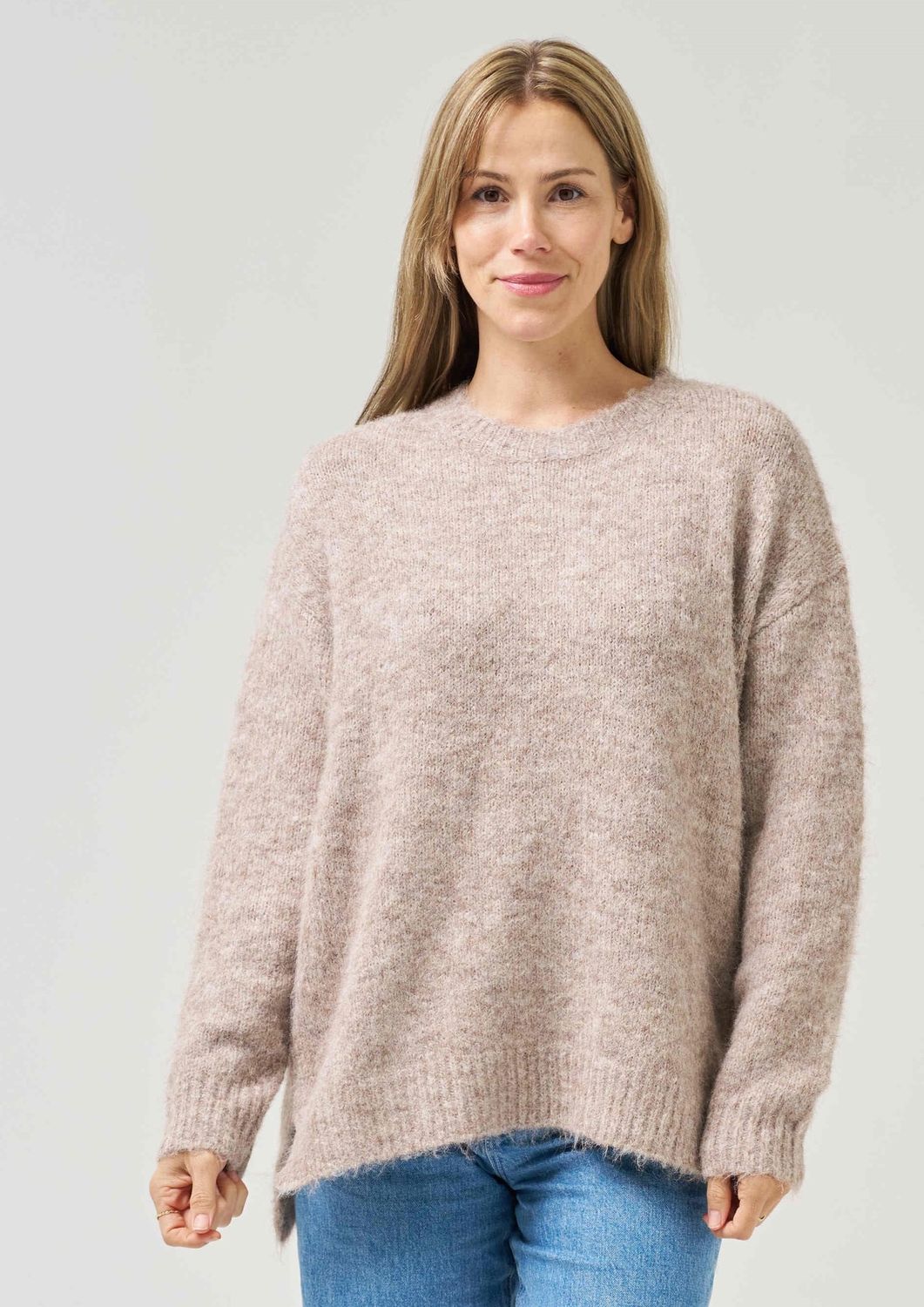 ZANIAH OVERSIZED KNIT - BEIGE