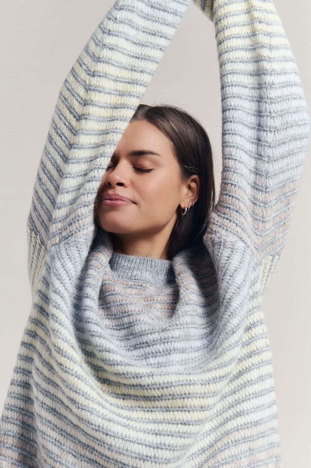 RIO JUMPER - GREY