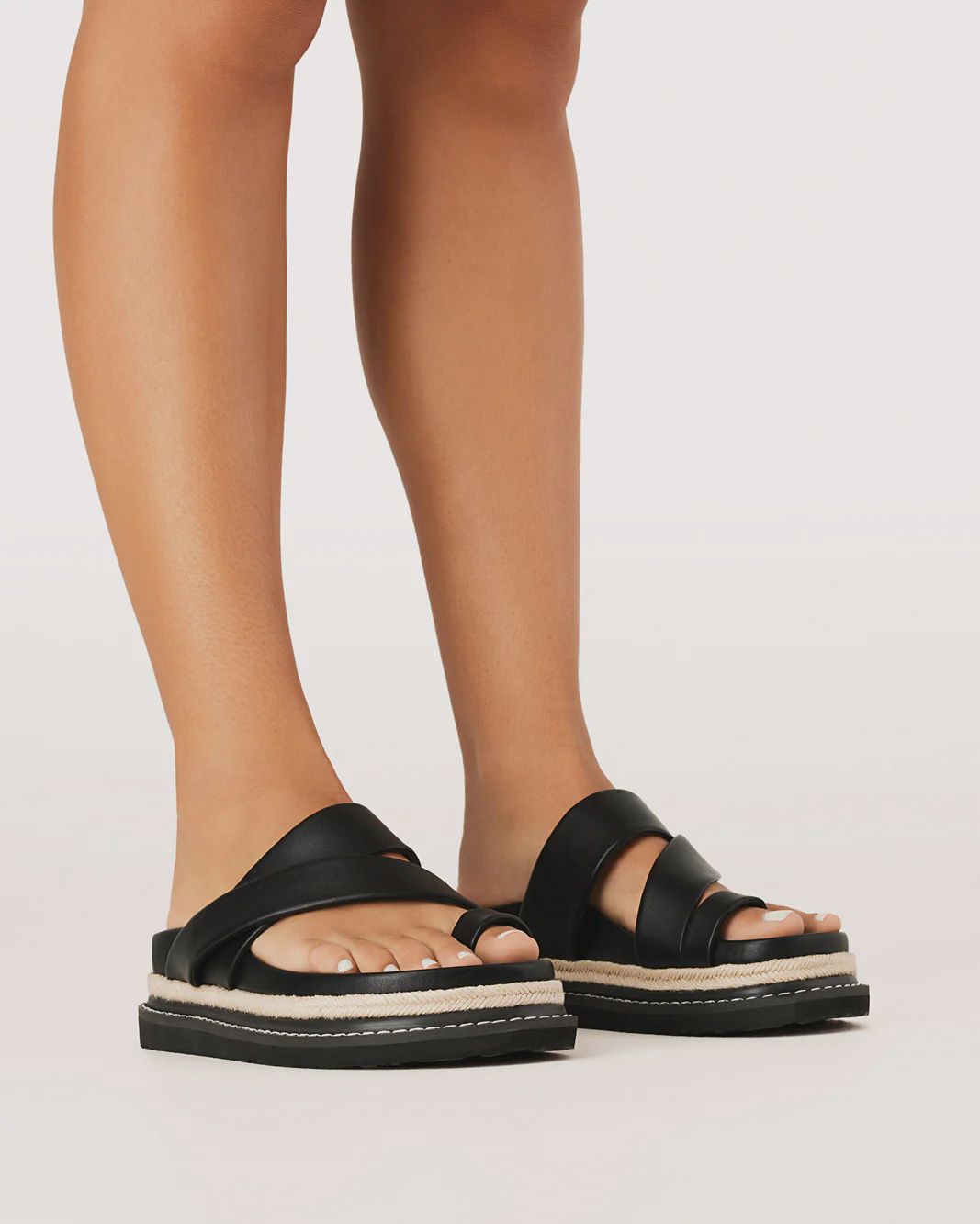 ARMAS PLATFORM SLIDE - BLACK