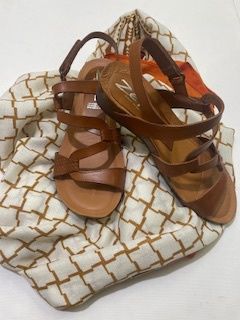 OSINA LEATHER SANDLE - CUERO