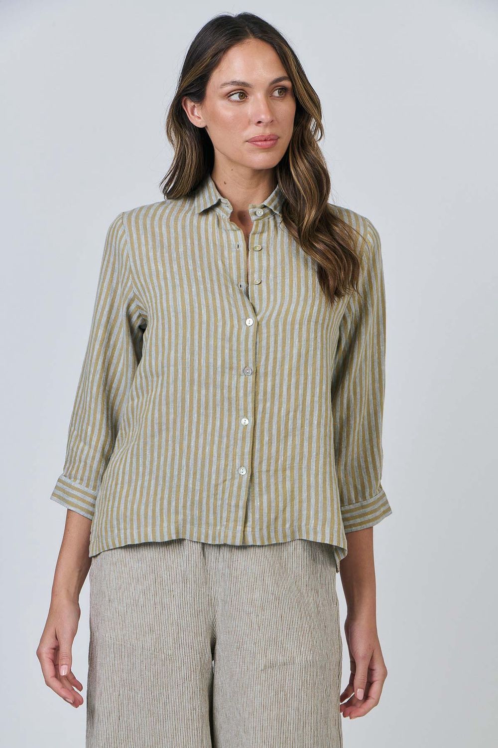 REED SLEEVE BLOUSE - SAGE