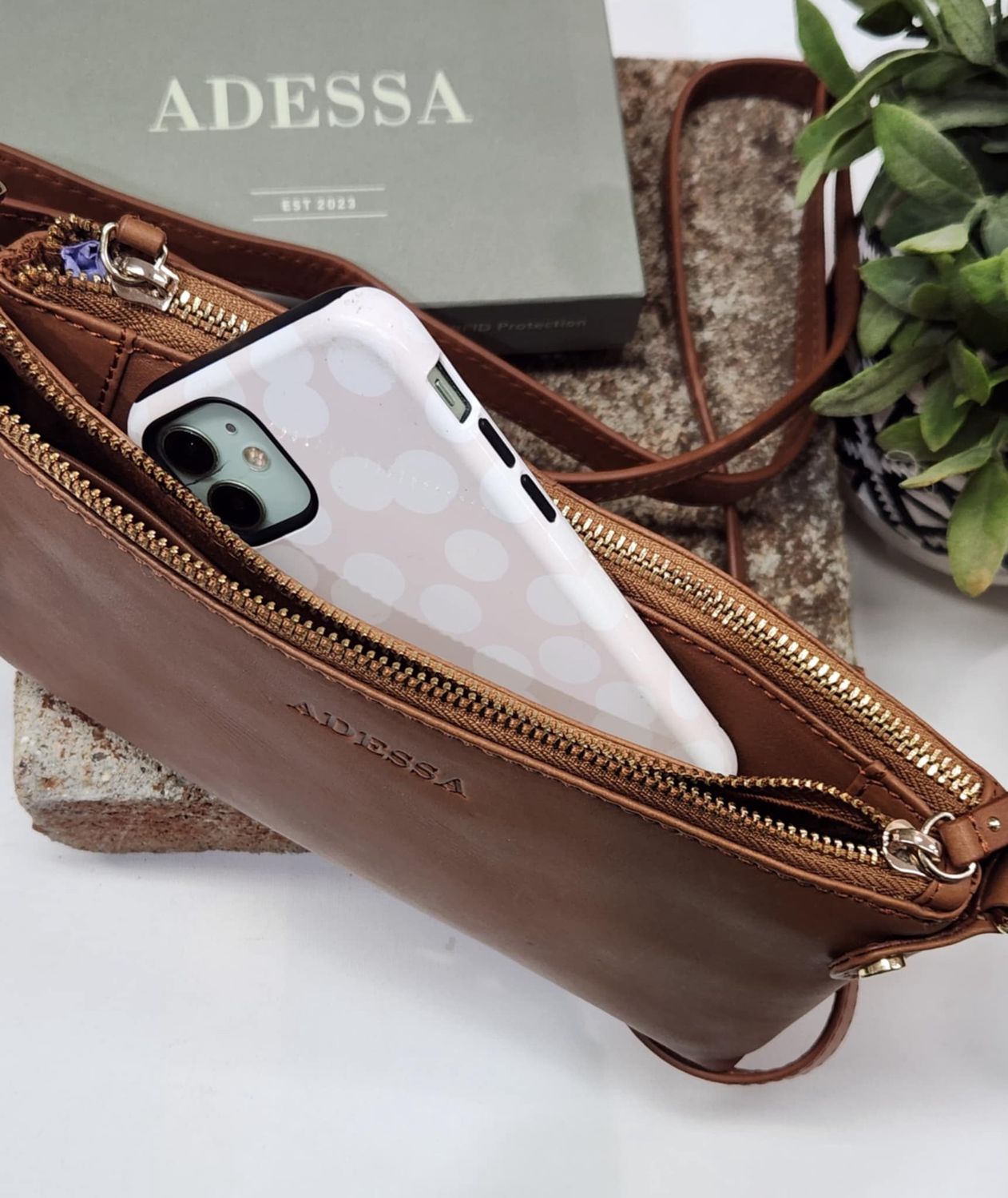 DERBY LEATHER BAG