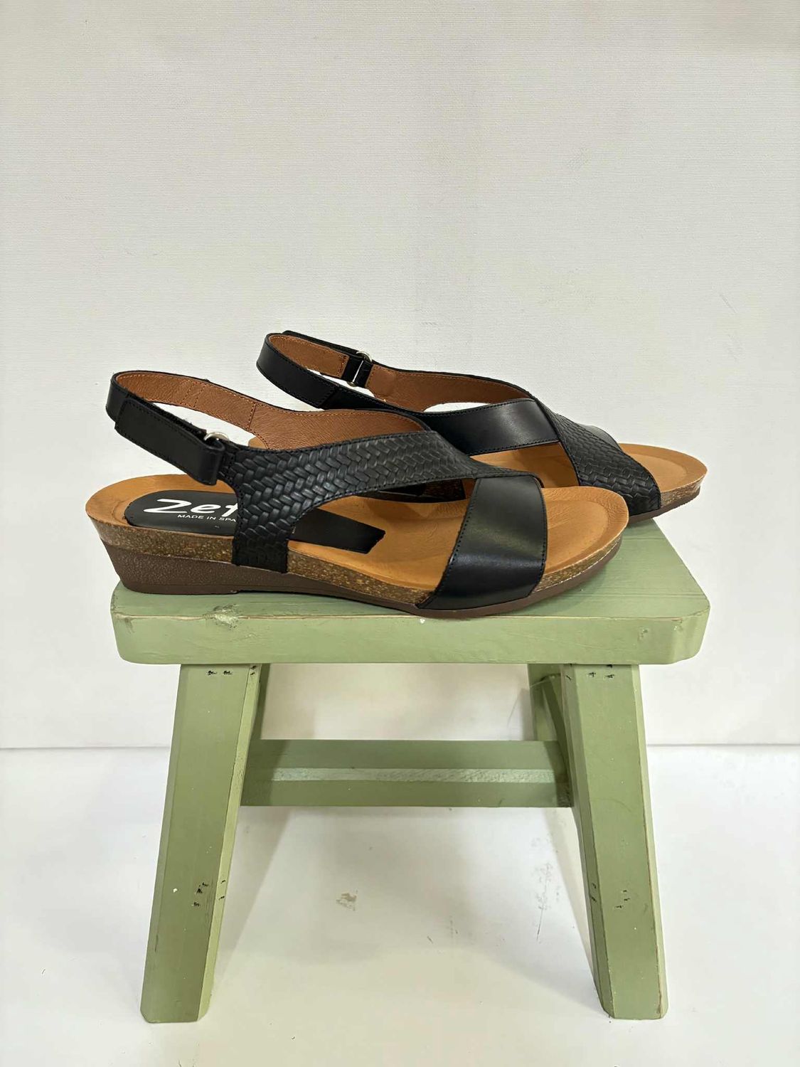 ORION LEATHER SANDALS - BLACK