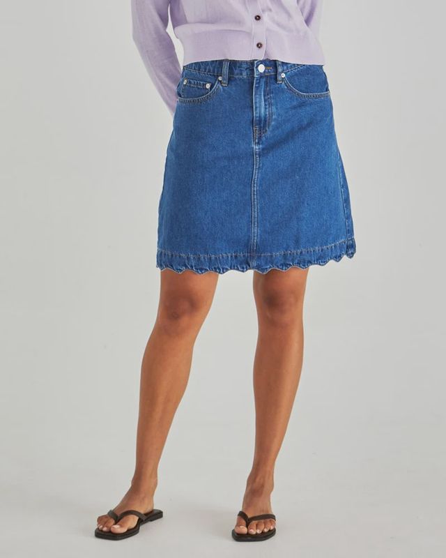 VALE SCALLOPED DENIM SKIRT - BLUE