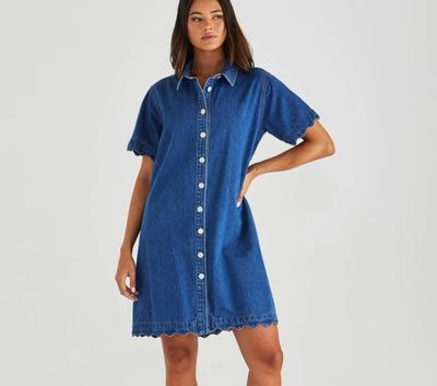 DRESSES