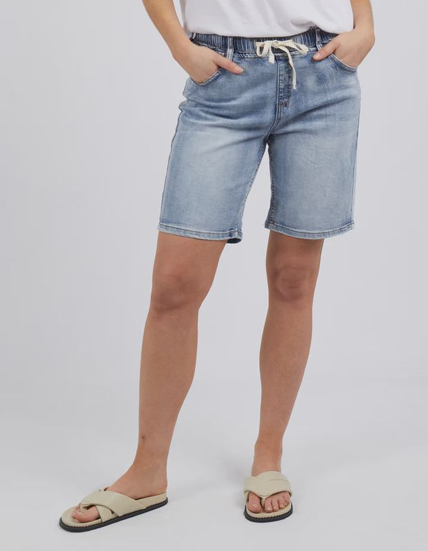 GABBY BERMUDA SHORT - BLUE