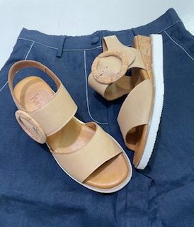BELLEVUE LEATHER SANDAL - SCISSORS