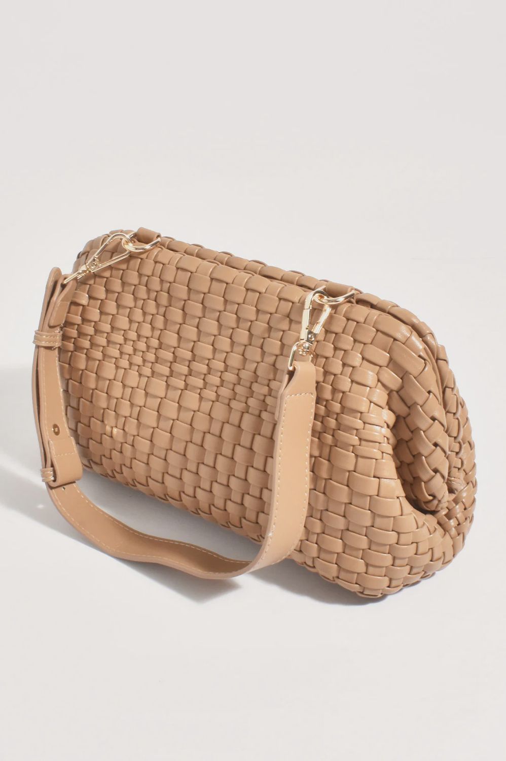 STASSIE WOVEN BAG - CAMEL
