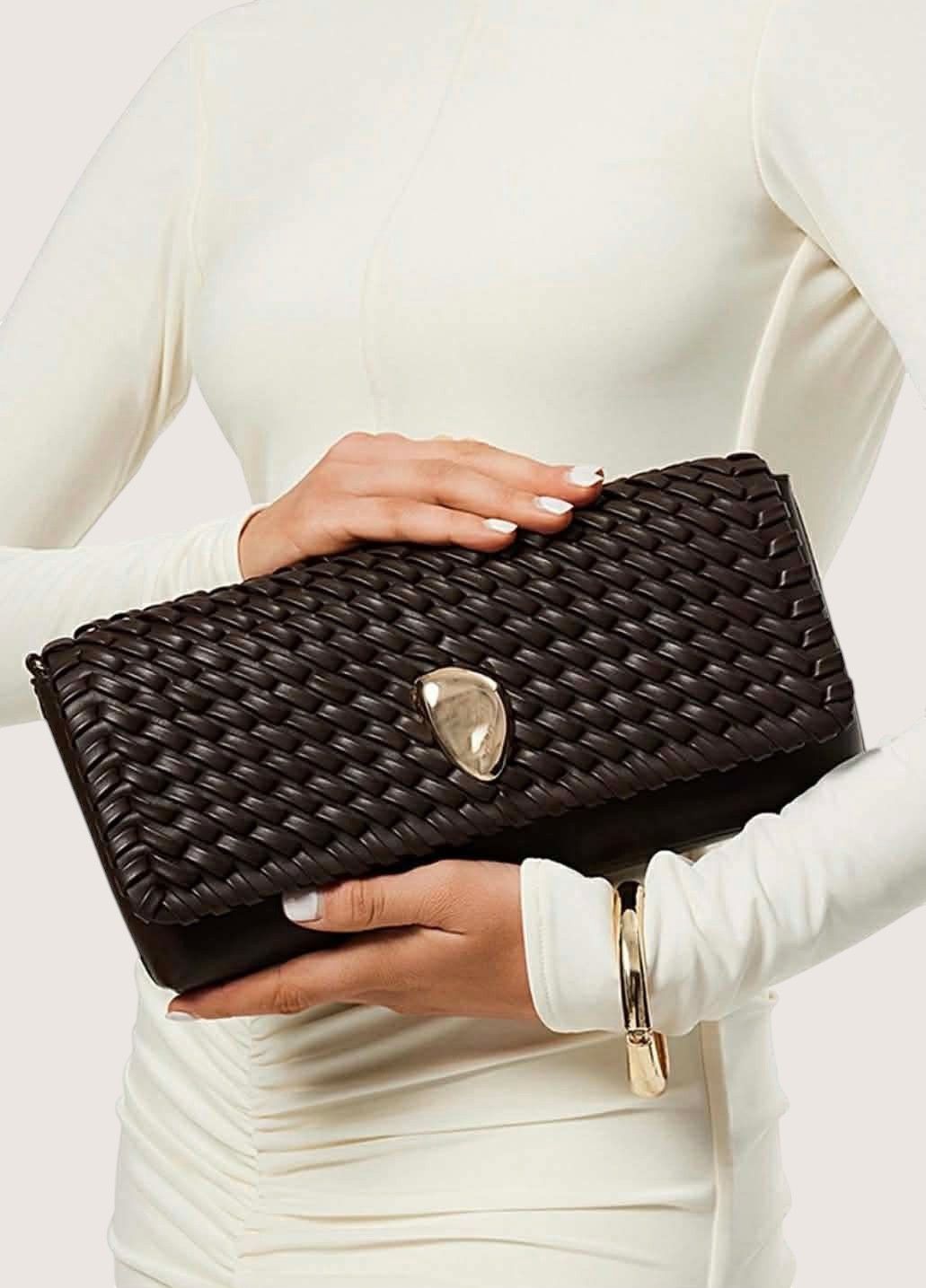 LEILAH CLUTCH BAG - CHOC