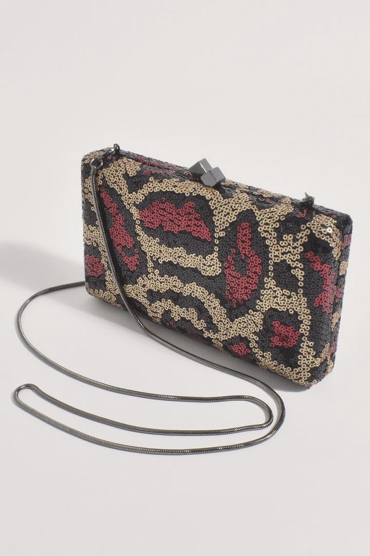 VIVIE SEQUIN PATTERN CLUTCH - GOLD