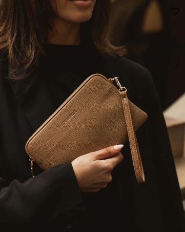 POPPY CLUTCH - HONEY