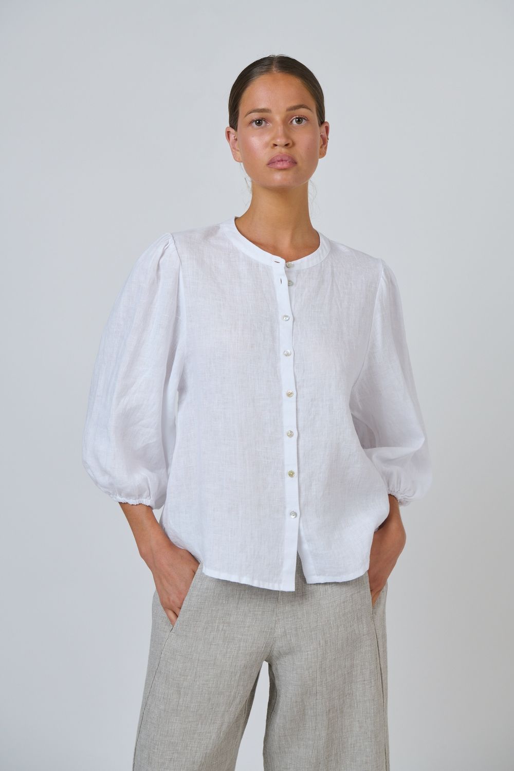 MIA LINEN BLOUSE - WHITE