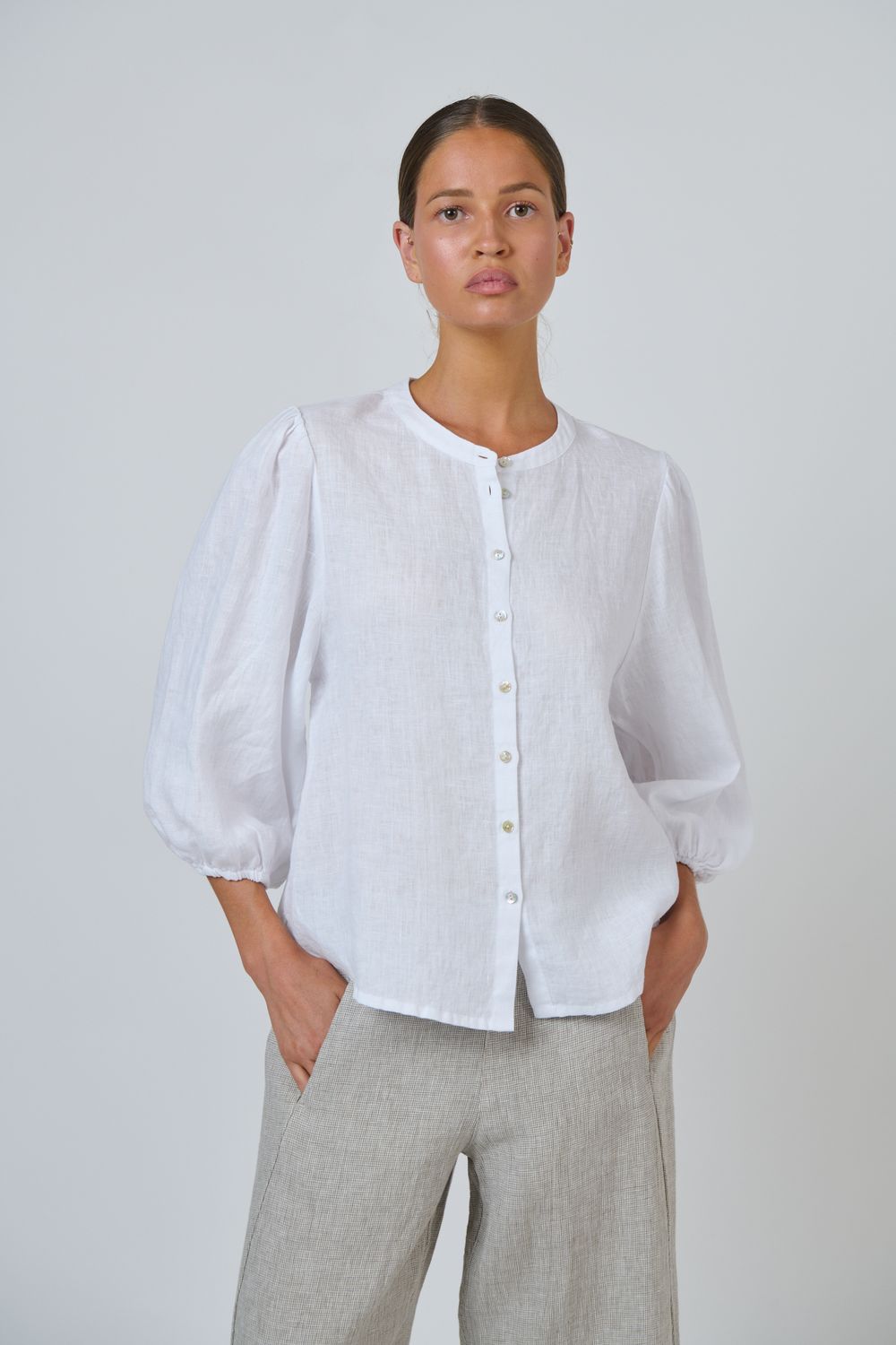 MIA LINEN BLOUSE - WHITE