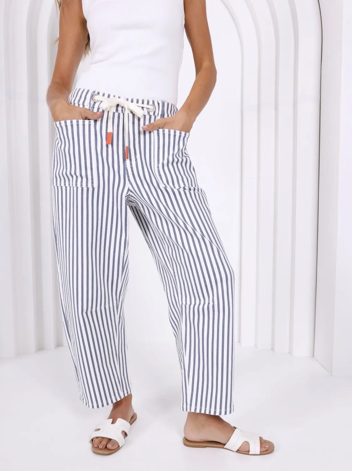 CARTER BARREL JEAN NAVY STRIPE