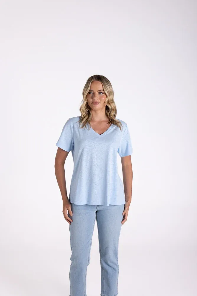 V NECK T-SHIRT PALE BLUE