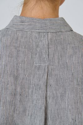 NATURALS DEB - WOMEN'S LINEN COLLARED SHIRT - NAVY STRIPE