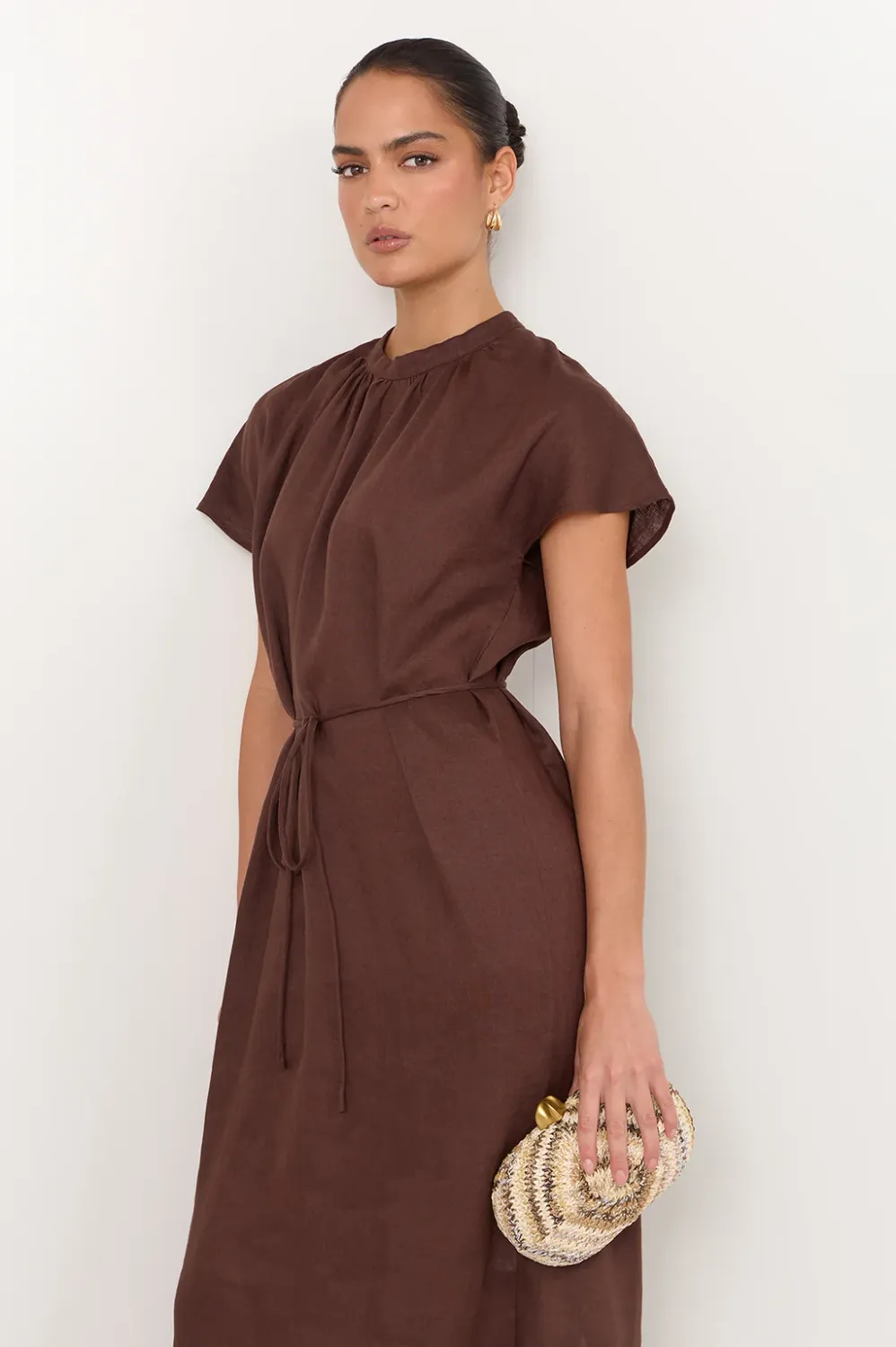 ADORNE ORLANDO KNOT FRONT STRUCTURED WOMEN'S CLUTCH - NATURAL/MULTI