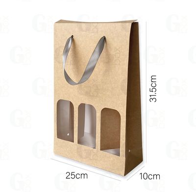 Bolsa hueca para 3 Botellas con cinta Plateada (Se vende por UNIDAD) Bolsa hueca para 3 Botellas con cinta Plateada (Se vende por UNIDAD)