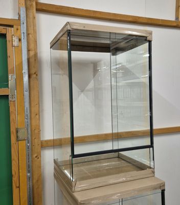 Glas Terrarien