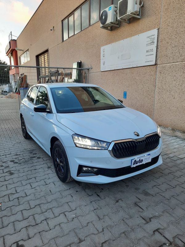 SKODA FABIA 1.0 MPI YOUNG EDITON