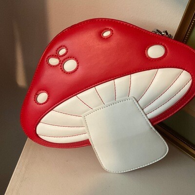 Big Mushroom Purse