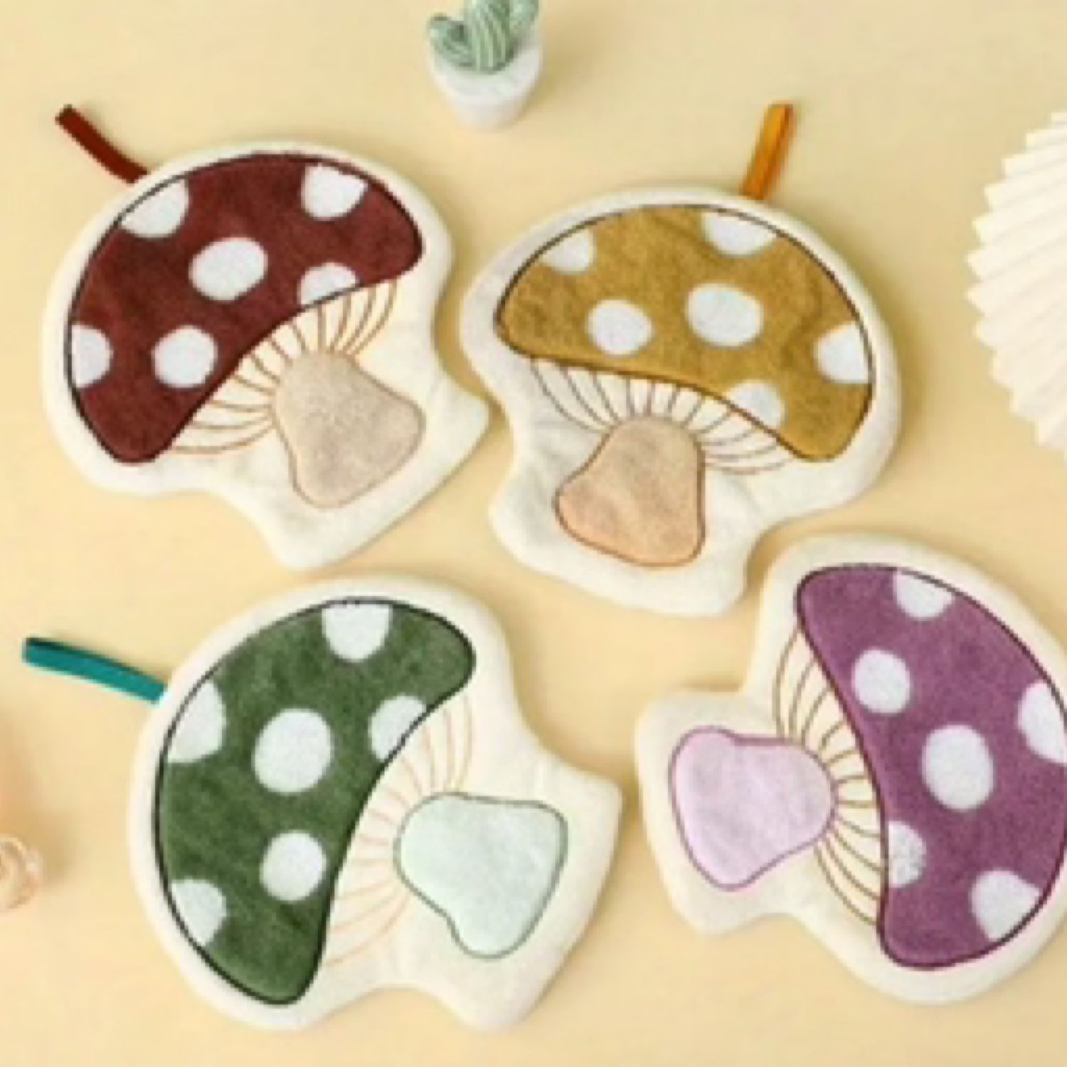 Mushroom Finger Towel